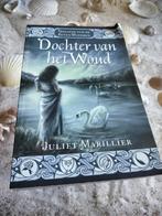 Juliet Marillier - Dochter van het woud, Juliet Marillier, Ophalen of Verzenden, Zo goed als nieuw