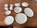 Wedgwood bone china solar servies, Antiek en Kunst, Antiek | Servies compleet, Ophalen of Verzenden