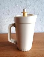Vintage Tupperware water- / sapkan 1 liter € 9,00, Ophalen of Verzenden, Gebruikt, Crème, Beker of Kan