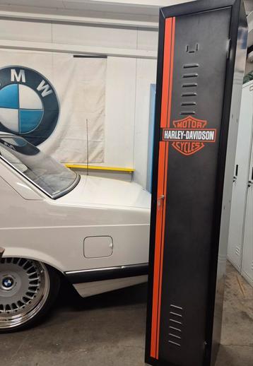 Solide Lockerkast Harley Davidson beschikbaar voor biedingen