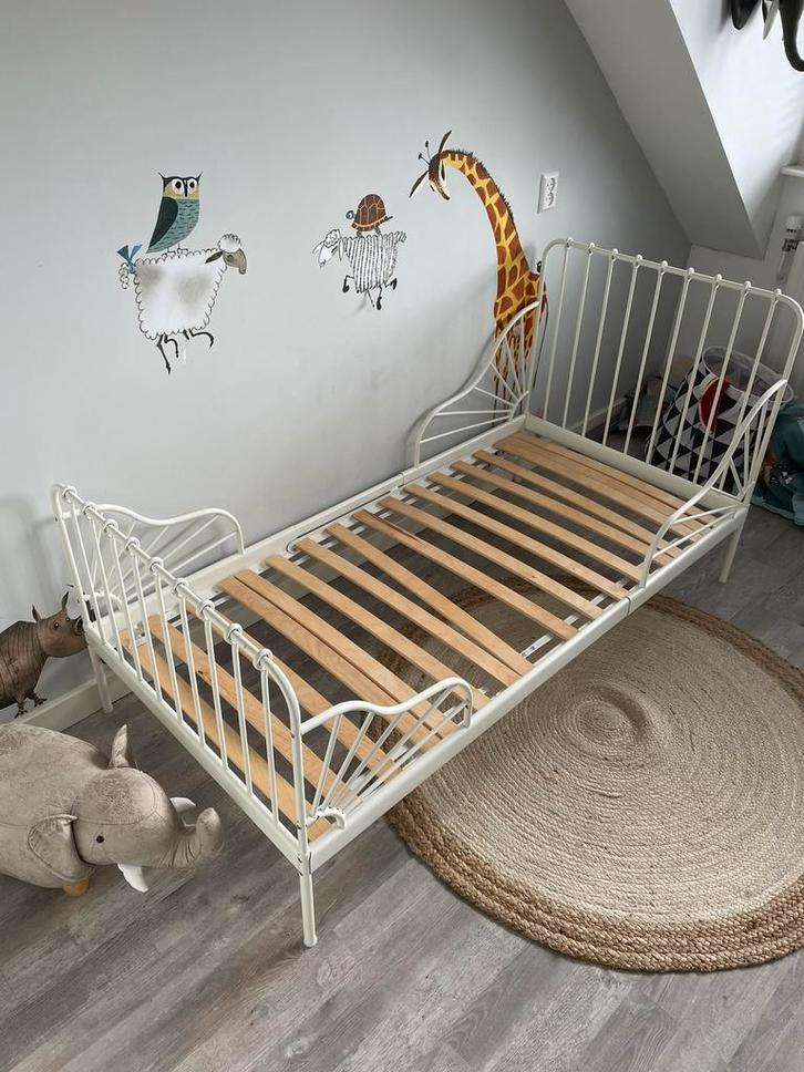 Meegroeibed Ikea Minnen, Kinderen en Baby's, Kinderkamer | Bedden, Gebruikt, 180 cm of meer, 70 tot 85 cm, Lattenbodem, Matras