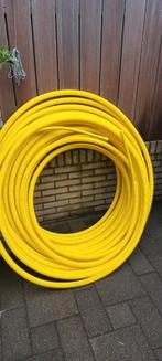 Uponor plus gele meerlagebuis met mantel

20 x 2,25 mm, Doe-het-zelf en Verbouw, Buizen en Afvoer, Ophalen, Overige materialen