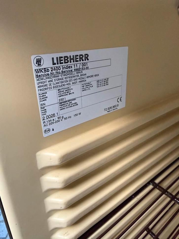 Liebherr Wijnbewaarkast / wijnklimaatkast 100-120 flessen, Huis en Inrichting, Woonaccessoires | Wijnrekken, Gebruikt, 50 tot 75 cm