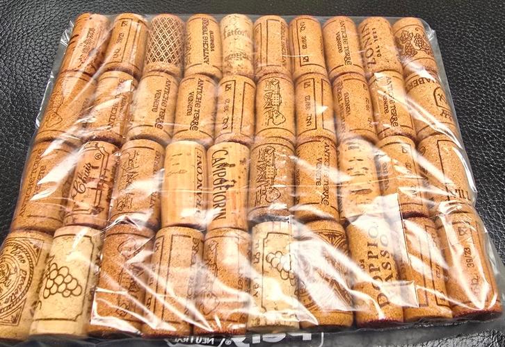 Wijnkurken 40st ( echte kurk), Hobby en Vrije tijd, Knutselen, Gebruikt, Materiaal, Ophalen of Verzenden