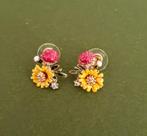 Kleurige fleurige bloemetjes oorbellen met emaille en wit sw, Met kristal, Overige materialen, Verzenden, Nieuw