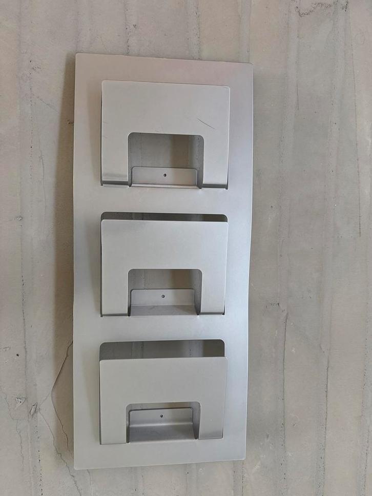 IKEA Tijdschriftenrek - Stijlvol en Praktisch, Hobby en Vrije tijd, Cursusmateriaal, Zo goed als nieuw, Overige typen, Boek, Ophalen of Verzenden