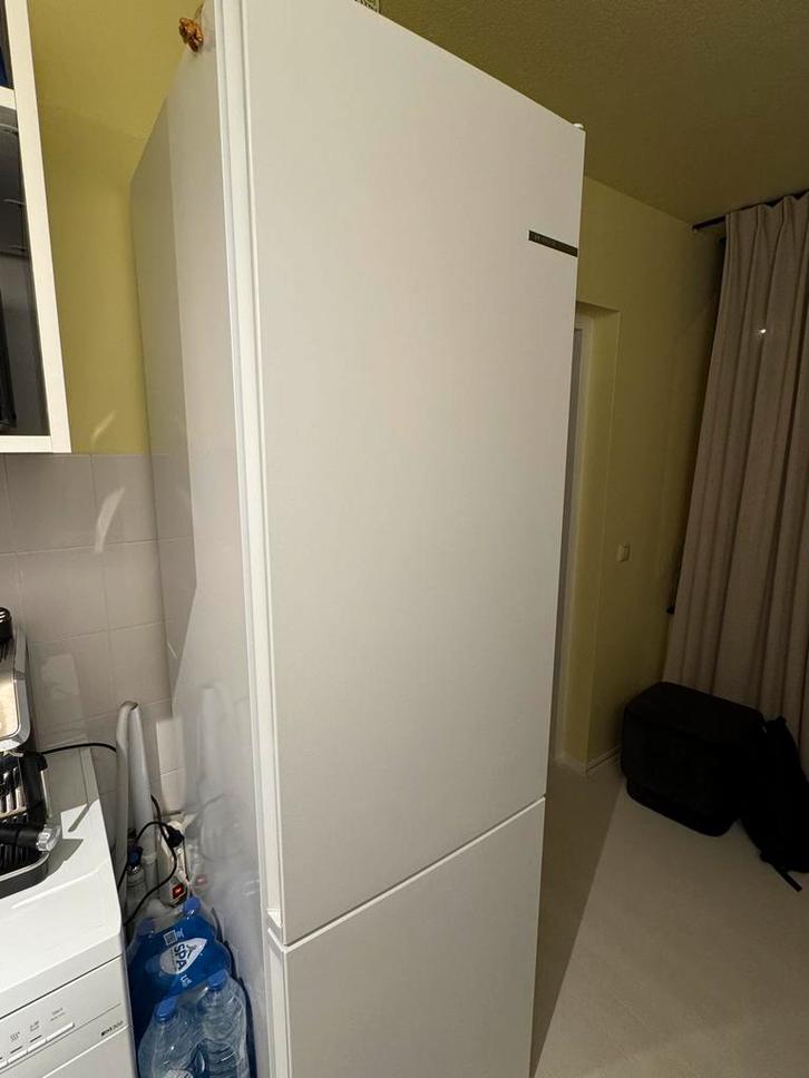 Grote Bosch koelkast koel-vries KGN392WCF incl garantie, Witgoed en Apparatuur, Koelkasten en IJskasten, Zo goed als nieuw, Met vriesvak