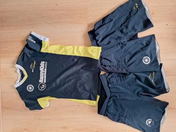 Hockey kleding MHC de Reigers jongens tenue 140 beschikbaar voor biedingen
