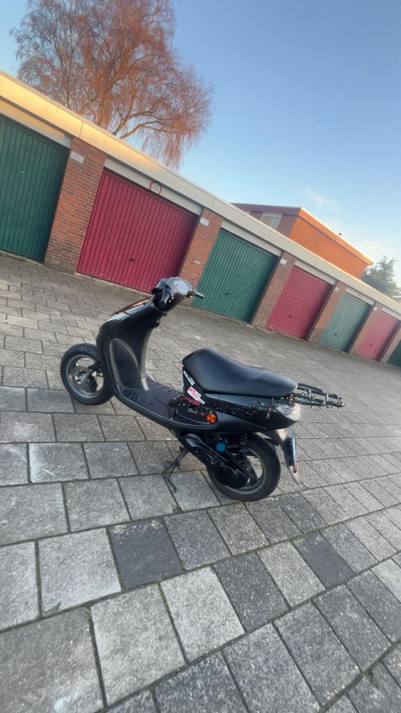 Vivacity 50cc, Fietsen en Brommers, Scooters | Piaggio, Zo goed als nieuw, Overige modellen, Tweetakt, Verzenden