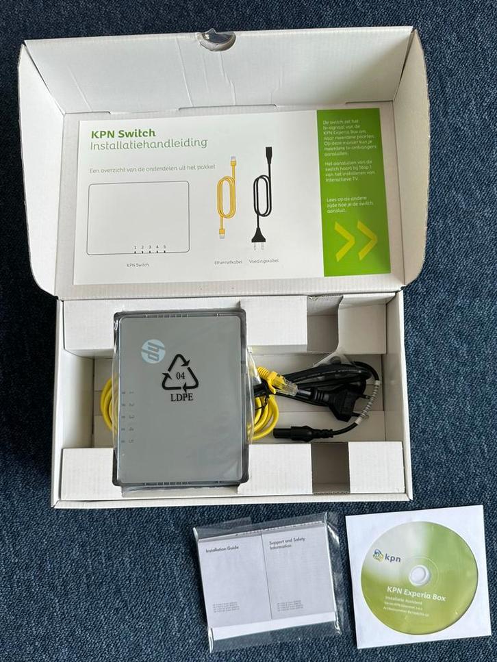 KPN Switch van HP, Computers en Software, Netwerk switches, Nieuw, Ophalen of Verzenden