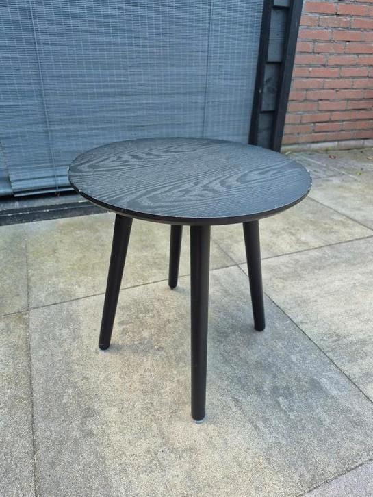 Bijzettafeltje zwart, Huis en Inrichting, Tafels | Bijzettafels, Gebruikt, Rond, Minder dan 55 cm, Hout, Ophalen