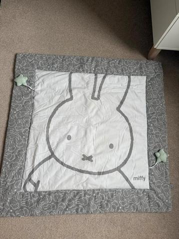Nintje Miffy baby kruipmat beschikbaar voor biedingen