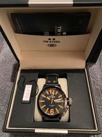 TW Steel Canteen 45mm, Ophalen of Verzenden, Zo goed als nieuw, Leer, Overige merken