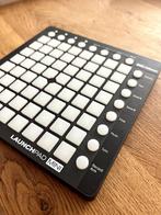 Launchpad Mini MK2, Muziek en Instrumenten, Midi-apparatuur, Ophalen, Zo goed als nieuw
