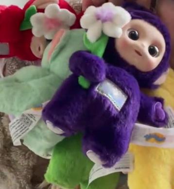 Popmart Teletubbies Say Hello Labubu TinkyWinky Bloem beschikbaar voor biedingen