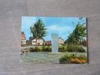 Rosmalen, oorlogs monument Schoolstraat/auto 1979, Verzamelen, Ansichtkaarten | Nederland, Verzenden, 1960 tot 1980, Gelopen, Noord-Brabant