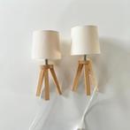 Set van 2 mooie tafellampen hout + witte kapjes driepoot, Huis en Inrichting, Lampen | Tafellampen, Minder dan 50 cm, Ophalen of Verzenden