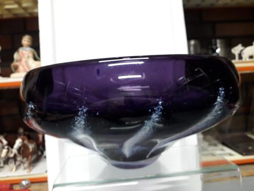 PRACHTIGE VINTAGE GLAZEN SCHAAL I.Z.G.ST ( gewicht 4,2 kilo, Antiek en Kunst, Antiek | Glas en Kristal, Ophalen of Verzenden