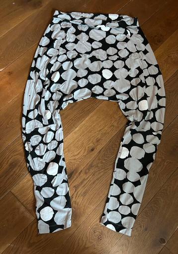 RIMINI laagkruis Broek souavebroek maat 5 beschikbaar voor biedingen