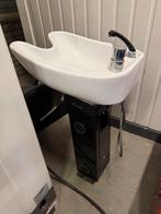 Kappersstoel met wasbak, Diensten en Vakmensen, Kappers en Thuiskappers, Komt aan huis, Verven of Highlights