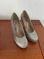 TAMARIS ZILVEREN PUMPS MAAT 36 NIEUW, Pumps, Overige kleuren, Nieuw, Ophalen