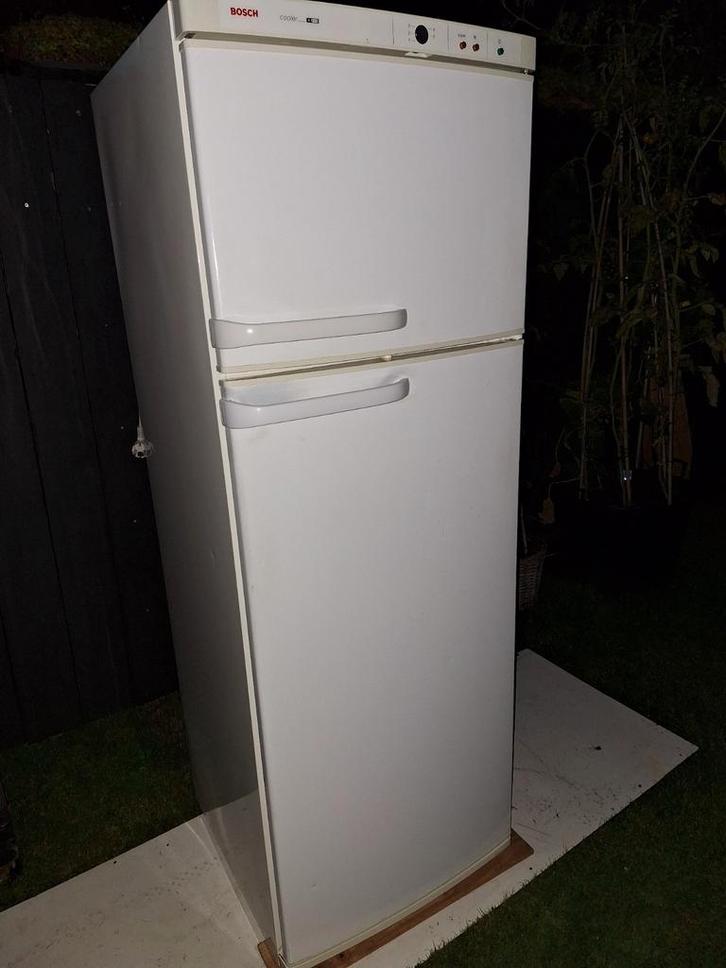 Koel vries combinatie, Witgoed en Apparatuur, Koelkasten en IJskasten, Gebruikt, Met vriesvak, 200 liter of meer, 160 cm of meer