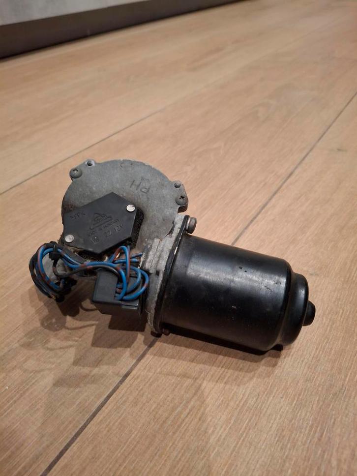 Ruitenwissermotor Suzuki Swift 2005-2010, Auto-onderdelen, Ruiten en Toebehoren, Suzuki, Gebruikt, Ophalen of Verzenden