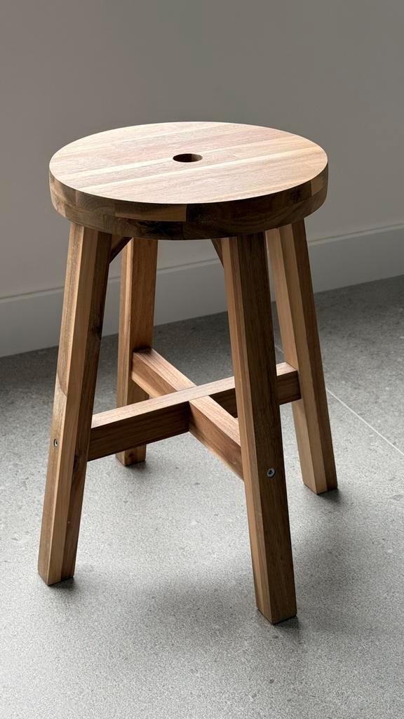 Ikea krukje Skogsta, Huis en Inrichting, Krukjes, Zo goed als nieuw, Hout, Ophalen