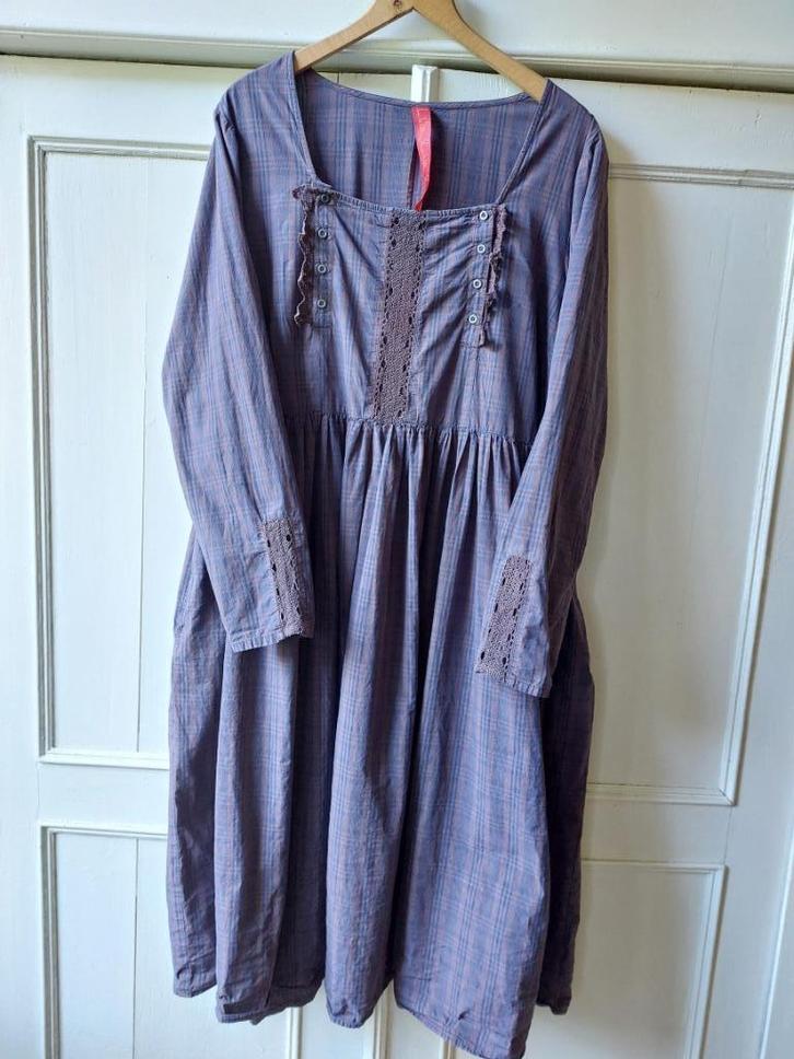 Mooie jurk van Ewa i Walla, Kleding | Dames, Jurken, Zo goed als nieuw, Maat 46/48 (XL) of groter, Onder de knie, Ophalen of Verzenden