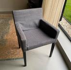 2 Grijze eetkamerstoelen met armleuningen, Ophalen, Gebruikt, Grijs, Vijf, Zes of meer stoelen