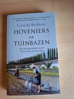 Boek Hoveniers en Tuinbazen, van Lenneke Berkhout., Lenneke Berkhout, Nieuw, Ophalen of Verzenden, Tuinieren en Tuinplanten