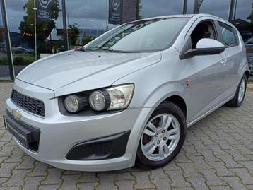 Chevrolet Aveo 1.4 LT + 101PK 5-Deurs Airco Cruise LM-Velgen beschikbaar voor biedingen