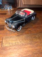 1:18 Universal Hobbies 1941 Chevrolet Deluxe, Ophalen of Verzenden, Gebruikt, Auto, Overige merken
