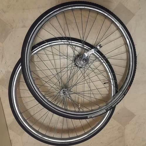 24 Inch Wielenset Met Binnen en Buitenband Met Terugtrap Rem, Fietsen en Brommers, Fietsonderdelen, Gebruikt, Algemeen, Wiel, Ophalen of Verzenden