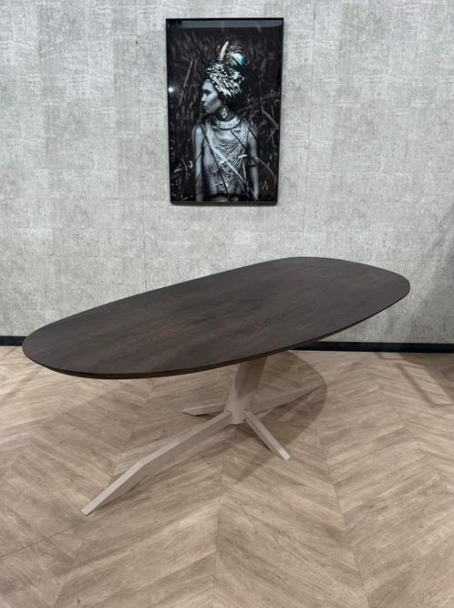 Leaf eiken eettafel bruin + beige frame 260x110 *showroom, Huis en Inrichting, Tafels | Eettafels, Nieuw, 100 tot 150 cm, 200 cm of meer