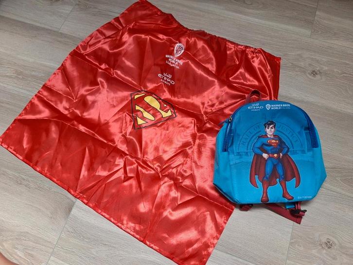 NIEUW spiderman rugtas + spiderman cape, Sieraden, Tassen en Uiterlijk, Tassen | Schooltassen, Nieuw, Rugtas, 30 tot 40 cm, 30 tot 40 cm