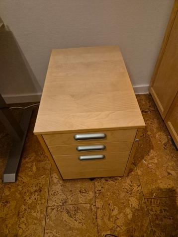 IKEA ladekast op wieltjes - afbeelding 2