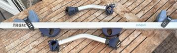  Fietsrail / goot met 2 Bike Holders / Klemmen Thule Omni beschikbaar voor biedingen