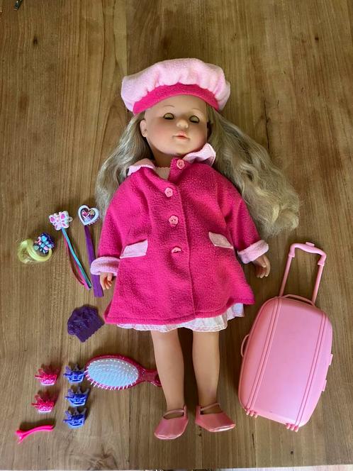 Charlene Pop met Koffer en Accessoires, Kinderen en Baby's, Speelgoed | Poppen, Gebruikt, Overige typen, Ophalen of Verzenden