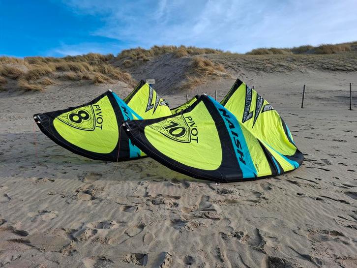 Naish Pivot S27 10m en 8m, Watersport en Boten, Kitesurfen, Gebruikt, Kite, 10 m², Geen board, Ophalen of Verzenden