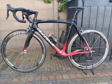 ZIPP Carbon Wielset shimano ultegra body.  beschikbaar voor biedingen