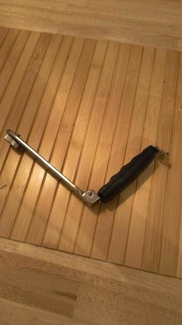 Camera houder beschikbaar voor biedingen