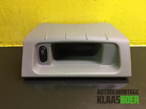 Dashboard deel van een Renault Kangoo, Auto-onderdelen, Dashboard en Schakelaars, Renault, Gebruikt, 6 maanden garantie, 12 maanden garantie