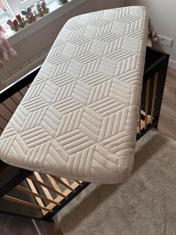 Pretura Matras 60x120 + Beschermer beschikbaar voor biedingen