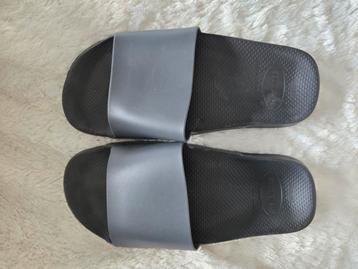 havaianas slippers beschikbaar voor biedingen