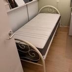 IKEA Hövag Matras 90x200 incl. gratis bedframe, Ophalen, 90 cm, Eenpersoons, Zo goed als nieuw