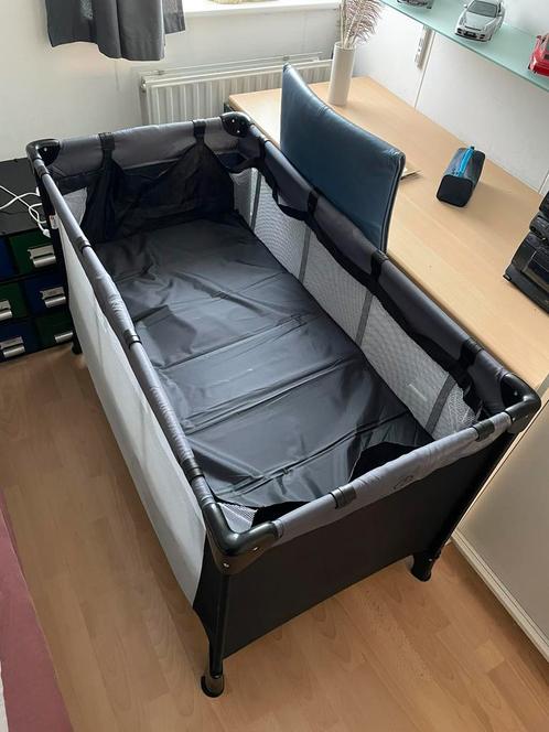 Verhoger reisbed / campingbedje, universele bodemverhoger, Kinderen en Baby's, Overige Kinderen en Baby's, Zo goed als nieuw, Ophalen