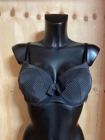 Chantelle bh  maat 75c en 70d model 2076 beschikbaar voor biedingen