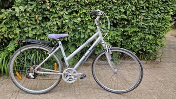 Giant damesfiets beschikbaar voor biedingen
