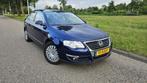 Volkswagen Passat 1.8 TFSI Comfortline, Auto's, Volkswagen, Stof, 4 cilinders, Blauw, Origineel Nederlands